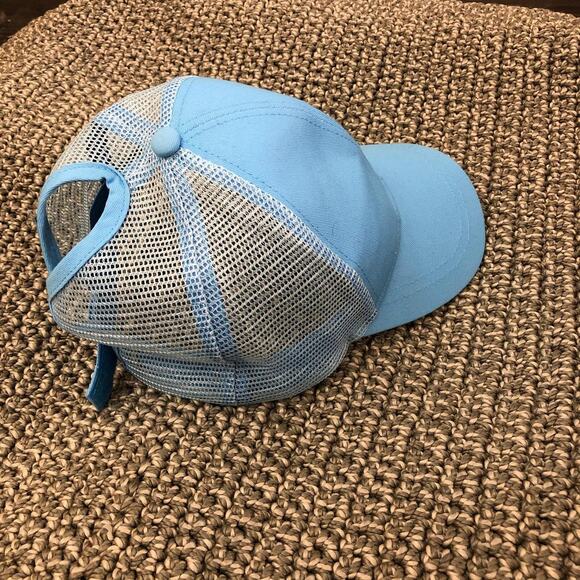 Women’s Light Blue Baseball Cap with Ponytail Opening - Picture 2 of 4